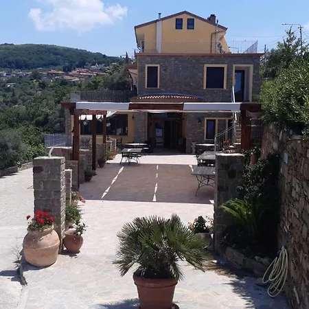 Farm stay Gli Antichi Sapori - Con Stazione Di Ricarica Veicoli Elettrici Vatolla